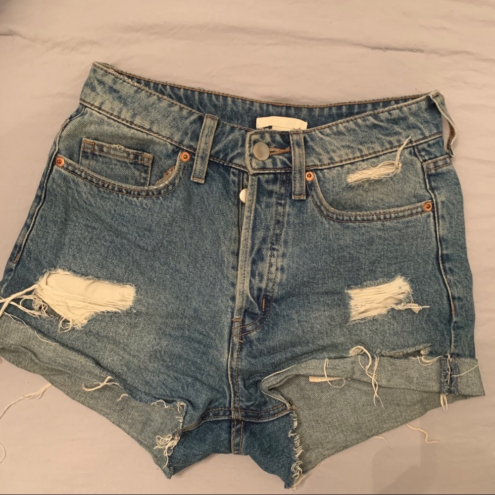 H&M high-waisted shorts